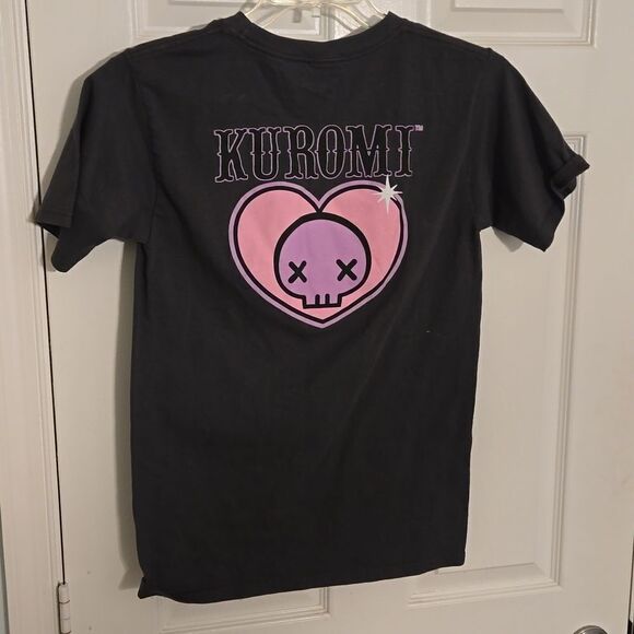 Sanrio kuromi tshirt size small - Picture 6 of 6